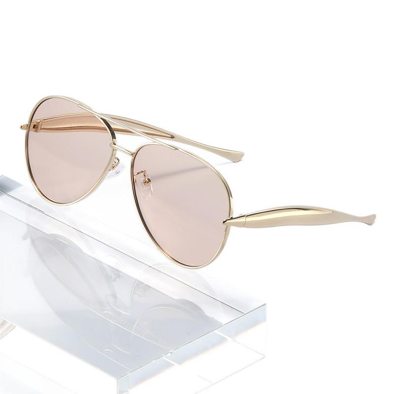 Trendy Retro Frog Shape Sunglasses: UV Protection Streetwear for Women
