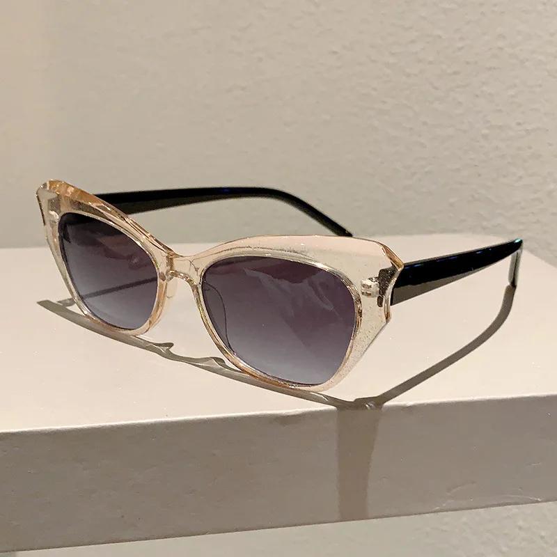 Luxury Brand Designer Vintage Butterfly Sunglasses Women For Men New In Sun Glasses Trendy Punk Popular Pink Eyeglasses Uv400