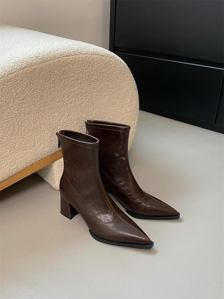 High-heeled pointed short boots 2025 autumn and winter new European and American thick-heeled bare boots thin boots retro brown Martin boots