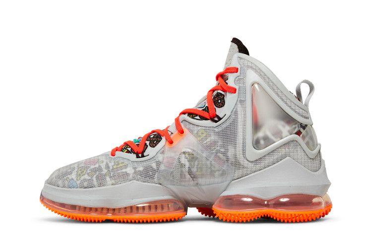 Men's Sneakers Nike LeBron 19 'Fast Food'