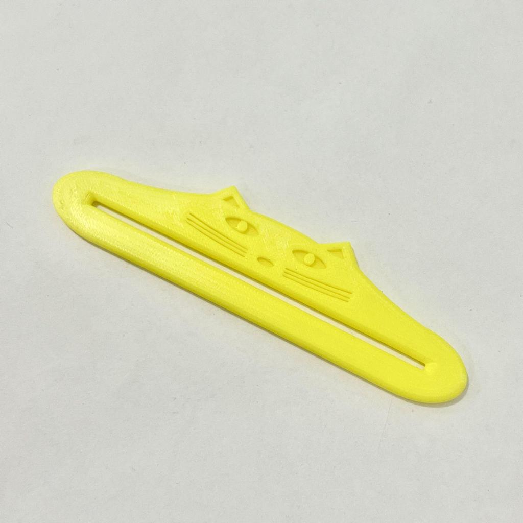 3D Printing Cat Food Pouch Scraper & Squeezer - Christmas Pet Feeder