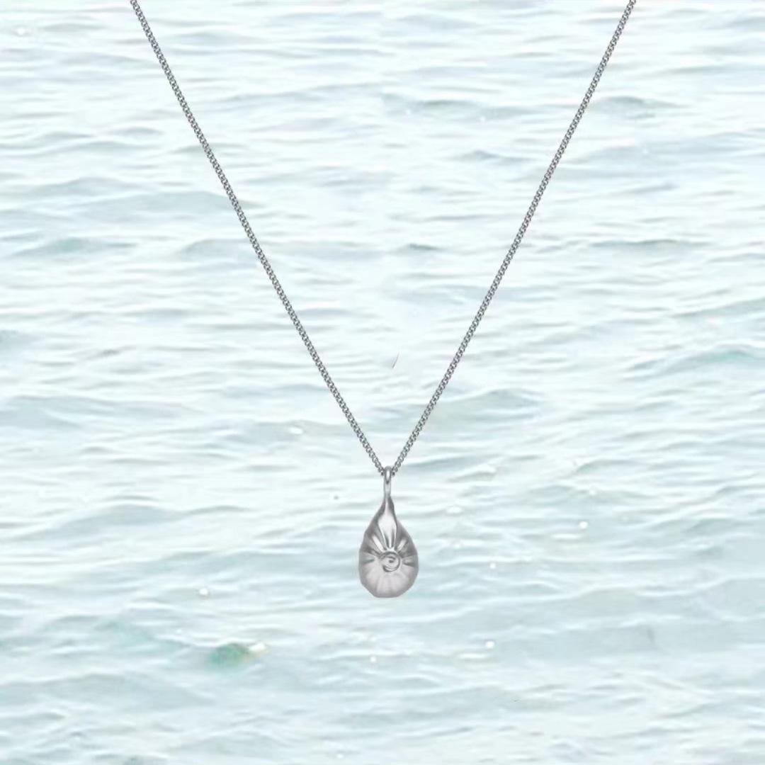 

Ожерелье из ракушек с плиссировкой в форме капли: Универсальная элегантность для повседневной носки