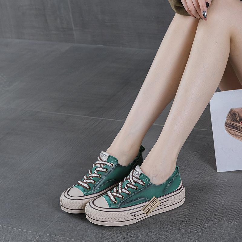 The first layer of cowhide retro red board shoes women's spring new versatile lace-up single shoes sports and leisure white shoes