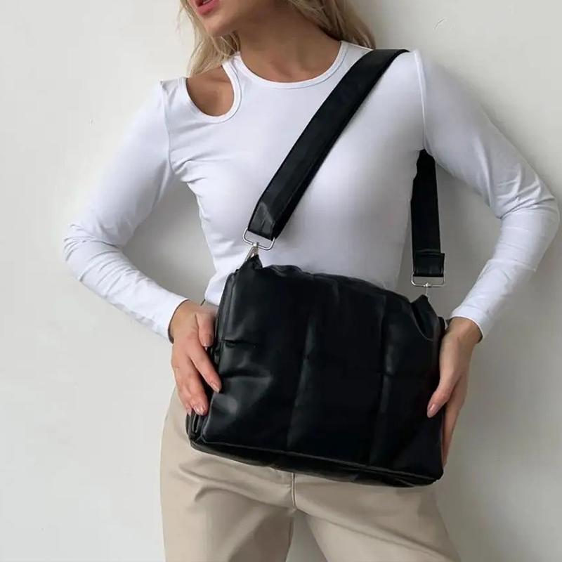 

Женская мягкая сумка через плечо, роскошные мягкие сумки из искусственной кожи через плечо для женщин, роскошные дизайнерские женские кошельки и сумки для поездок на работу 33x10x22cm чёрный