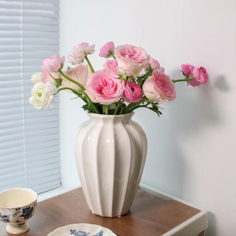 Elegante & Vielseitige Keramik-Dekovasen