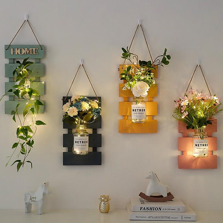 Influencer Bedroom & Dorm Wall Décor: TV Background & Room Layout Ornaments