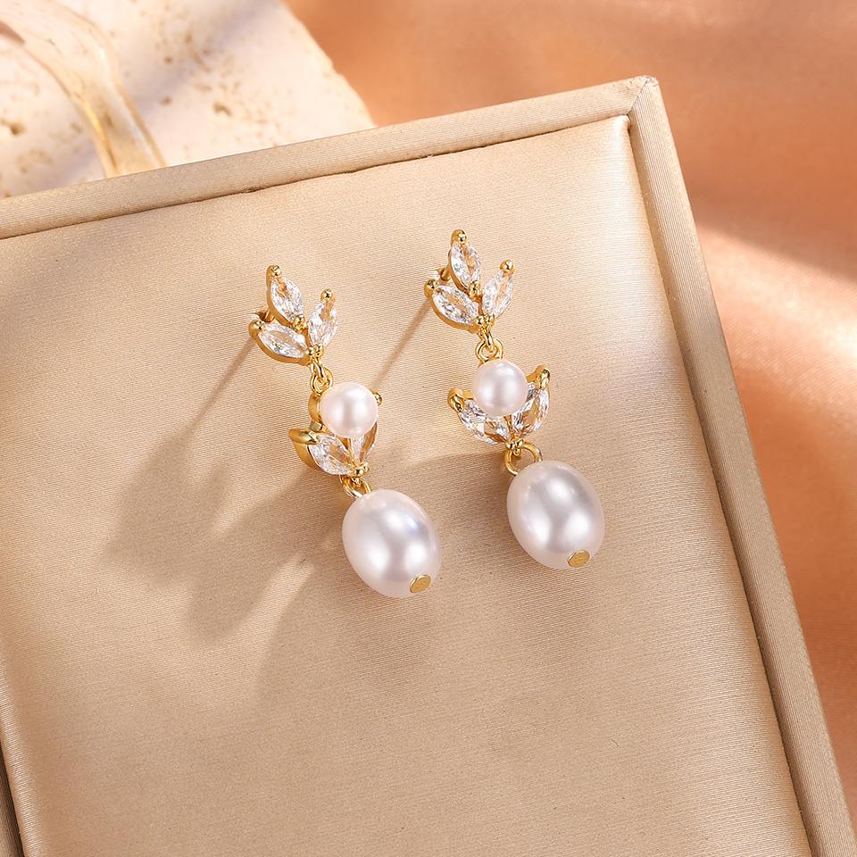 ZAKOL Three Leaves Zircon Teardrop Shape Zircons Drop Dangle Earrings for Women Gorgeous Romantic Bridal Earrings Wedding Zircon