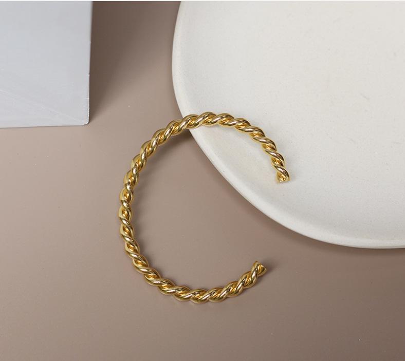 Three, Simple Twist Tie Smooth Winding A Thread Bracelet Bracelet Female Titanium Steel Gold Plating