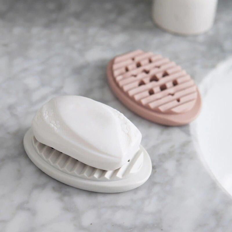 Bathroom Soap Drain Box Silicone Filter Bathroom Supplies Household Products Convenient Practical Laundry Brush Soap Tray