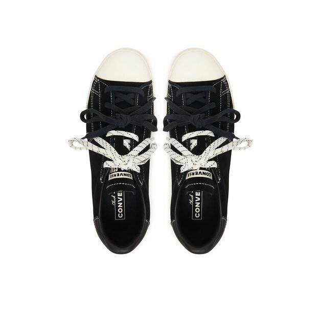 Converse Chuck Taylor Lo Sneakers