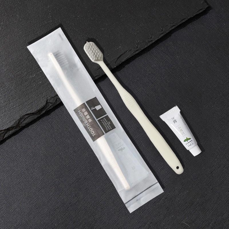 "Ensemble Spécial de Commodités d'Hôtel: Peigne, Brosse à Dents Jetable avec Dentifrice, Poils Doux, Idéal pour les Chambres d'Hôtes