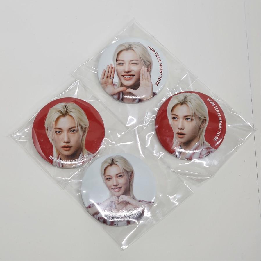 

[Лимитированная серия] Набор из 4 значков Gongcha × FELIX – Коллаборация Stray Kids (Товары K-pop кафе)