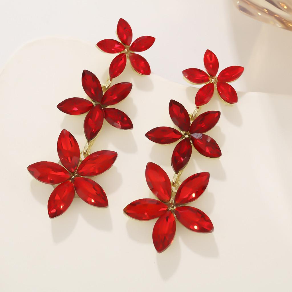 Elegant Floral Petal Drop Earrings With Gold Alloy For Evening Wear And Fashion Jewelry