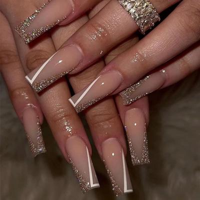 24 ks/sada Quick Nails White Line Glitter Nálepka s falešnými Nials Nositelná voděodolná manikúra Hotové nehty