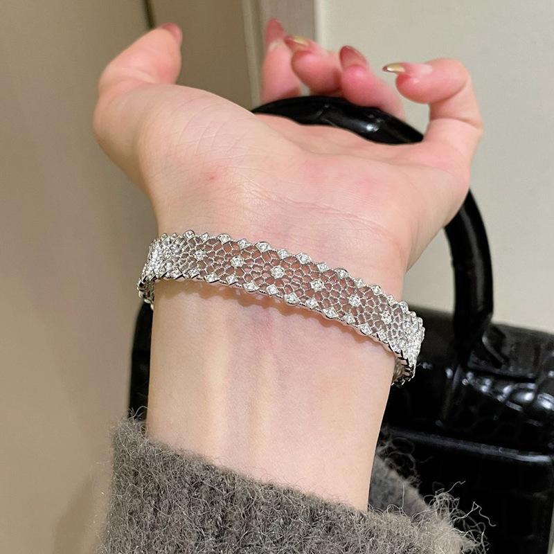 серебряные изысканные звездные шлифованные браслеты элегантные кружевные сетчатые полые браслеты полностью усыпанные бриллиантами для женщин свадебный подарок