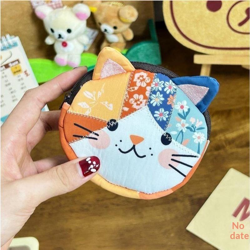 Cat-Shaped Coin Purse Handmade Patchwork Soft Cotton Easy To Carry Mini Pouch for Lipstick Coins Daily Use