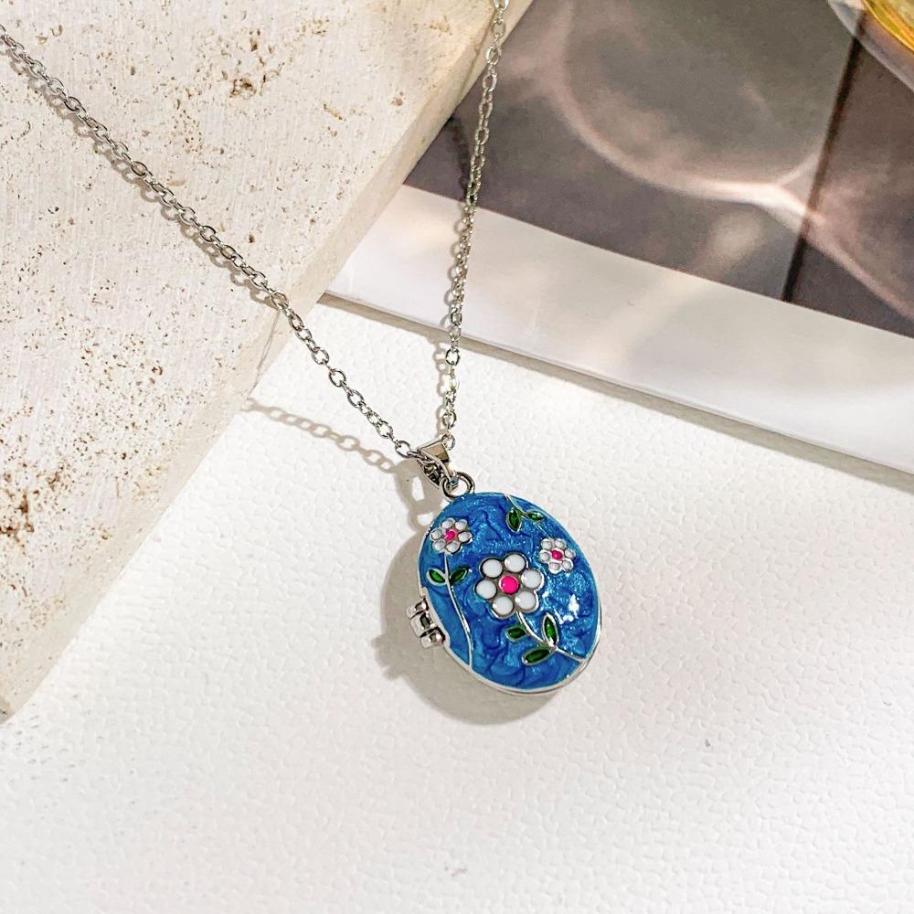 Opening and Closing Lid Photo Locket Pendant Necklace Titanium Steel Glazed Flower Choker Girl