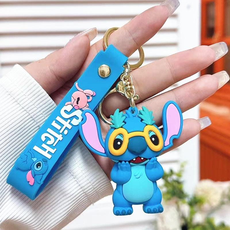 Car Cute flower Stitch bag pendant keychain Star and Stitch PVC soft plastic doll pendant couple small key chain Gift