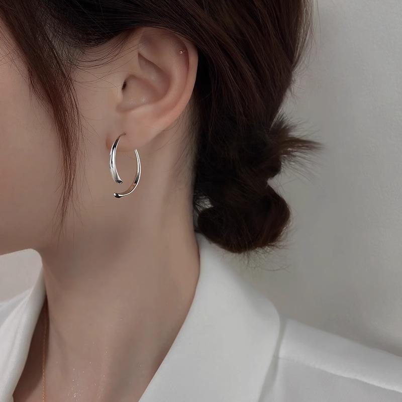 Unique Earrings Earrings Women s New Trendy Fashion Versatile Earrings Niche Design Premium Earrings