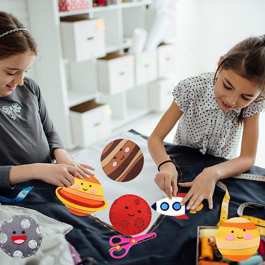 Fine motor skills sewing felt toys DIY sewing space system craft kit Early education vitality puzzle sewing kit