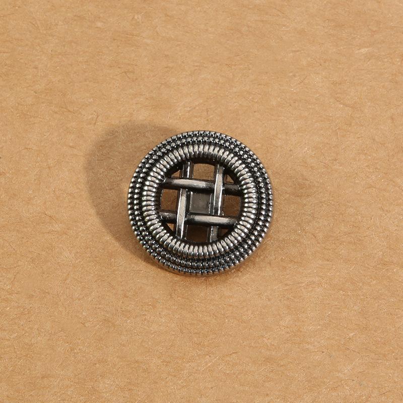 10Pcs Vintage Buttons Hollow Metal Clothes Jacket Suit Coat Decorative Bronze Buttons Exquisite Sweater Cardigan Buttons