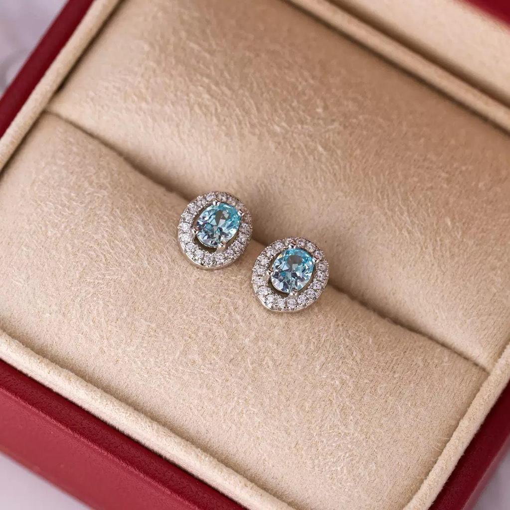 S925 Sterling Silver Oval Aquamarine Stud Earrings - Classic, Sparkly, and High-End