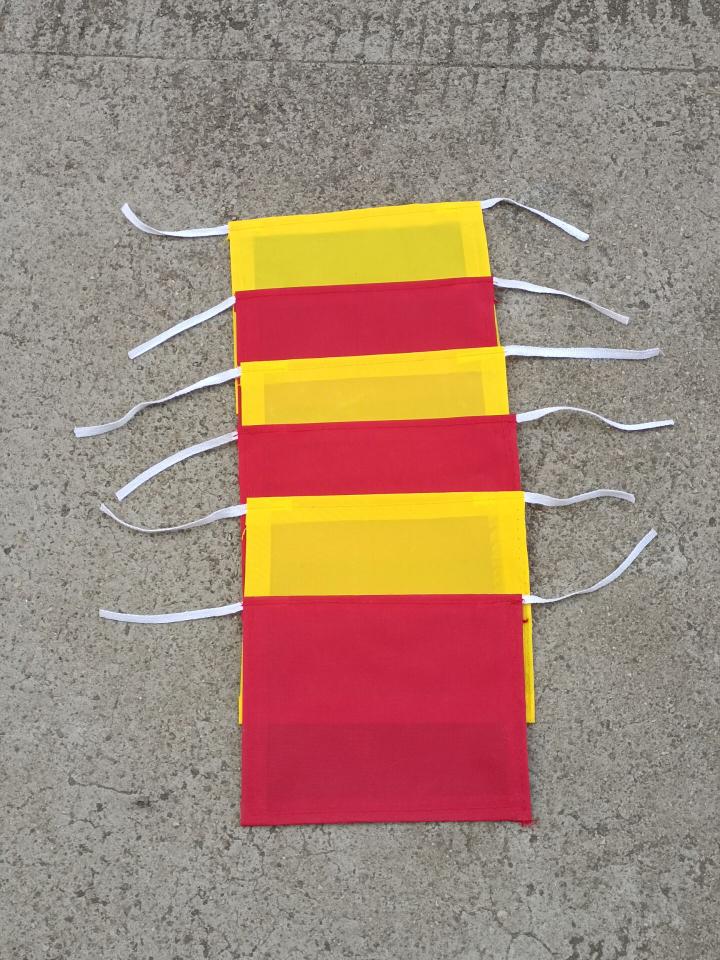 

Wushu Nine-Section Whip - Color Cloth & Sound Performance Training Flag Red, 3 pieces, 15x12cm