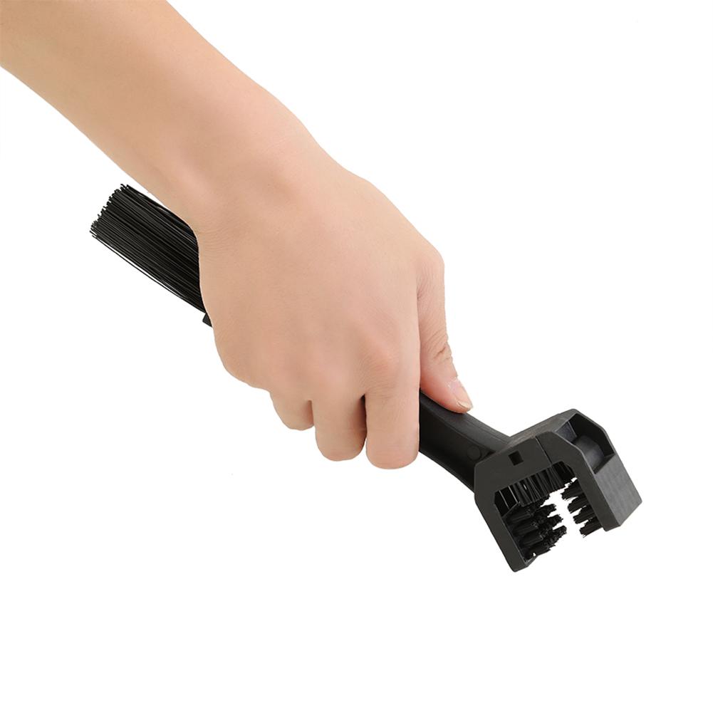 Elastic Plastic Bike Chain Oil Storage Box Splash-proof Bike Chain Oil Storage Tool with Brush Anti-spray for Motorcycle Bicycle