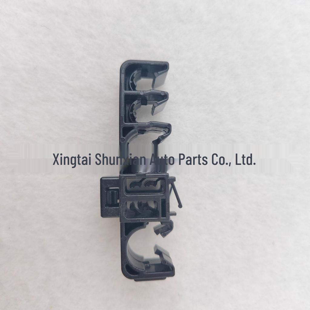 Toyota Chassis ABS Brake Hose and Fuel Pipe Fixing Clip