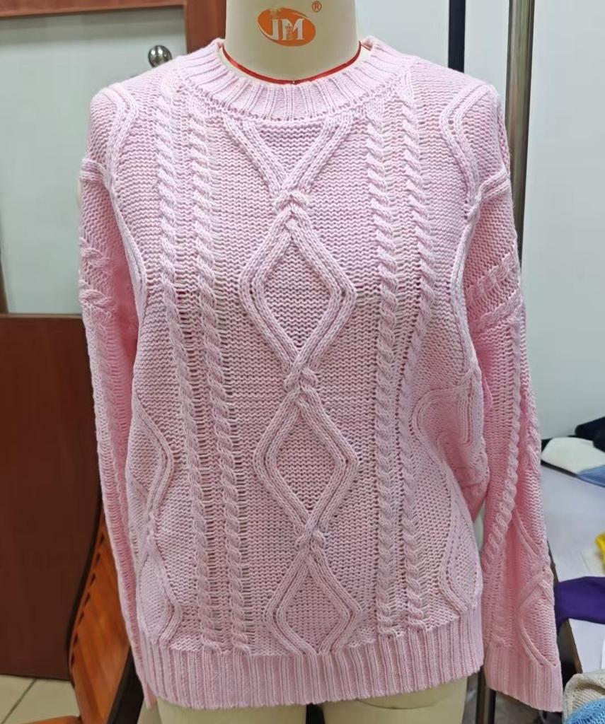 2026 Women's Plus Size Casual Loose Knit Sweater: Solid Color, Round Neck, Autumn/Winter