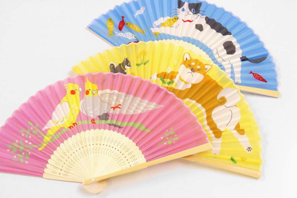 Kyosuke Japanese Silk Fan with Dog 21 x 38 x Dog Accessories Pouch, Design, Yellow, 2.5cm,