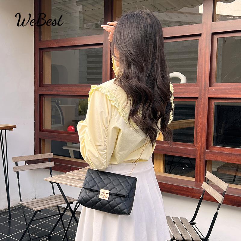 

Square Buckle Embroidered Shoulder Bag коричневий