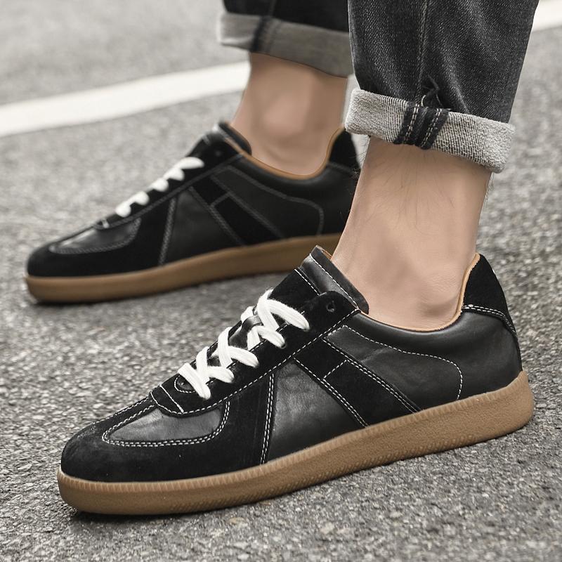 Fashion 2024 Lace-Up for Men Skate Shoes Genuine Leather Business Men Casual Shoes Outdoor Mens Sneakers Male Comfortable Walking Shoe