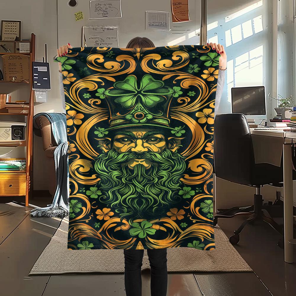 St.Patrick's Day Green clover Print Flannel Blanket,High quality Comfortable for All Seasons,Home Decor,Warmth and Comfort,Perfect for Christmas Gifts