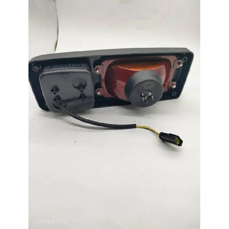 For HYUNDAI excavator headlight R210W-9 210W-7 150W-9 60W-9 Hook wheel dig taillight turn light steering lamp work light