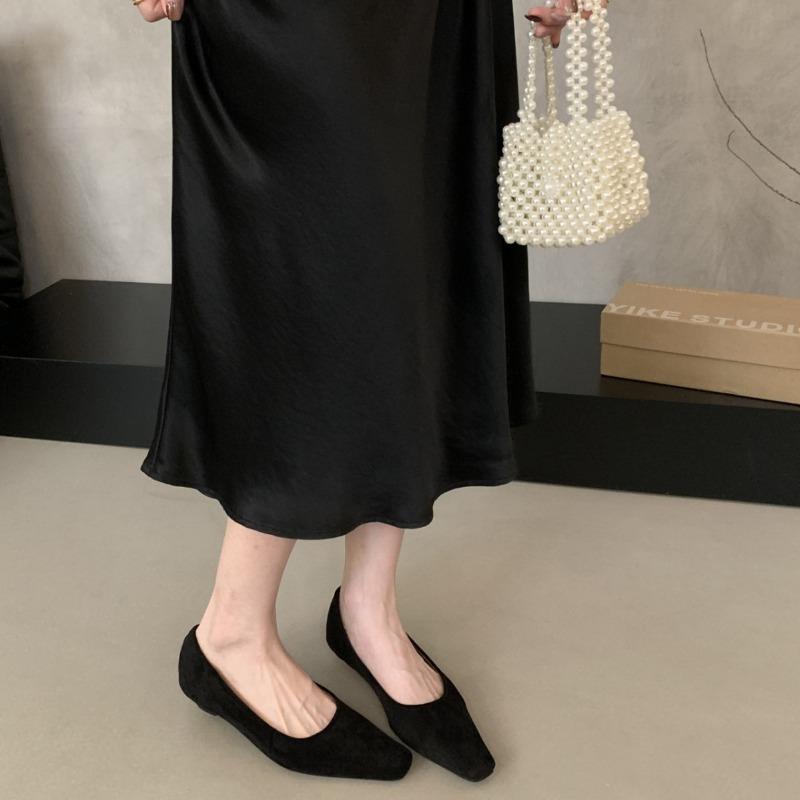 Retro simple square head light mouth low heel single shoes women s autumn new suede commuter ladyshoes women s shoes 35