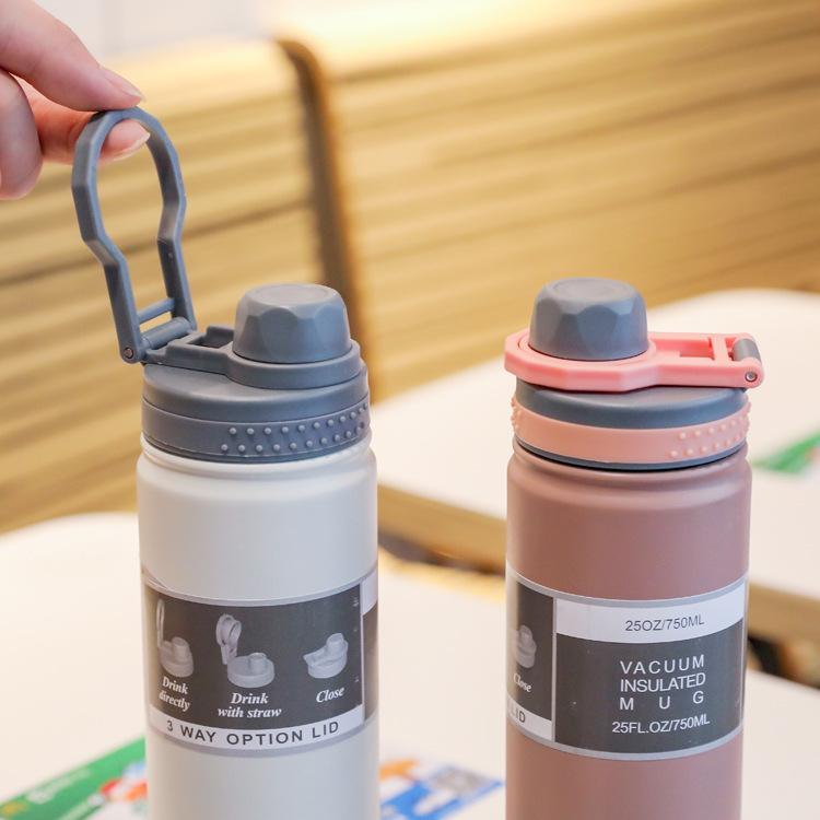 750ml Large Capacity 304 Stainless Steel Insulated Cup Outdoor Sports Kettle Portable Handheld Coffee Simple Vacuum Flasks