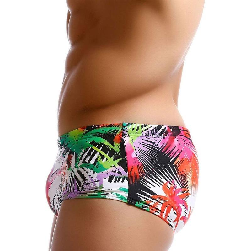 Herren tropische Kokospalme Farbe Tinte gedruckte kleine flache gewinkelte Badehose eng anliegend Mode Nylon Strand Vier-Ecken