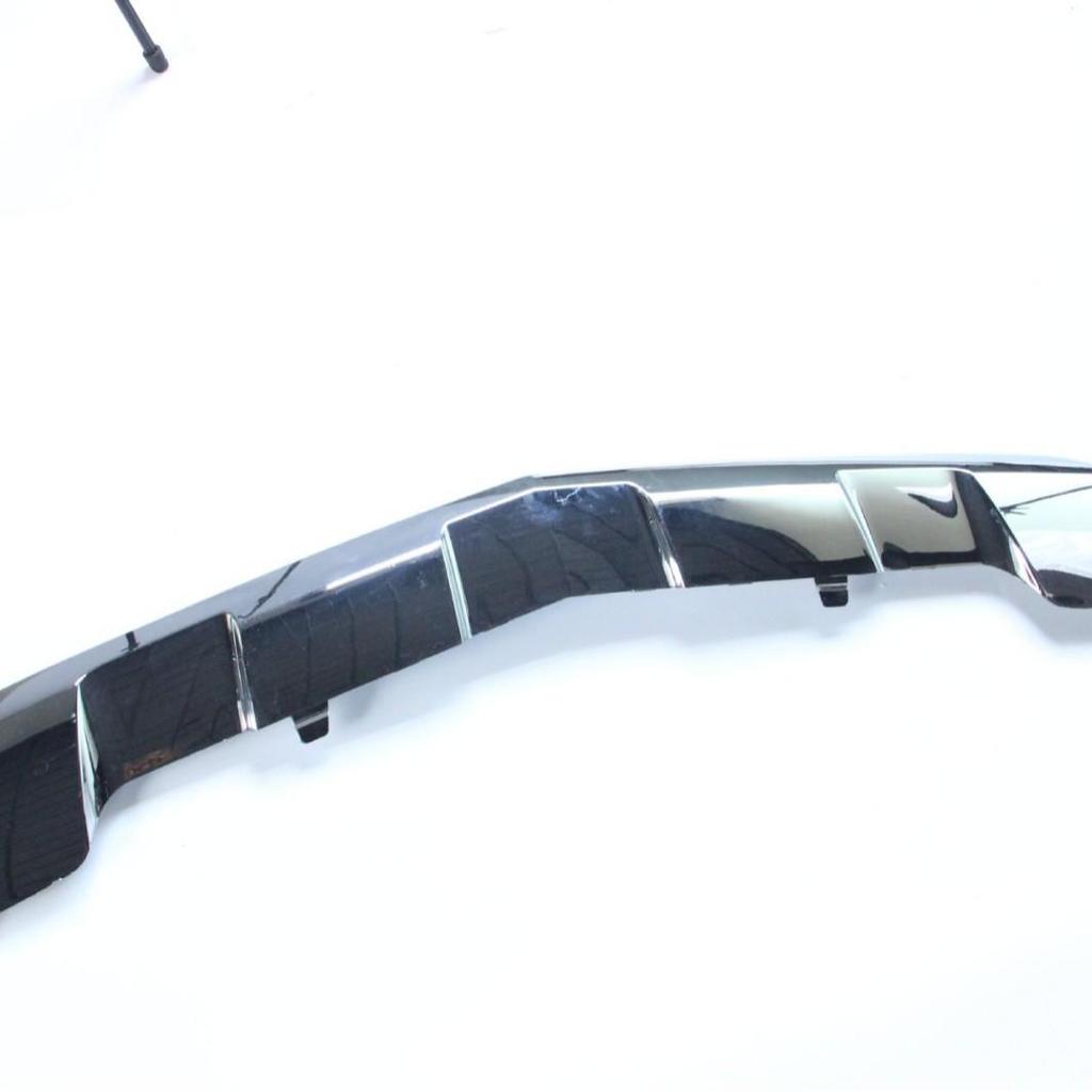 Mercedes-Benz R-Class W251 Front Bumper Bright Strip (Part No. 2518853123)