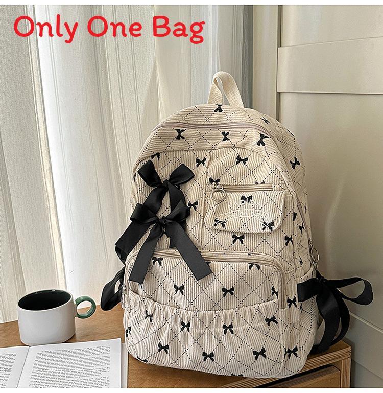 Minimalist Polyester Backpack For Teen Girls With Waterresistant Design For Casual Travel