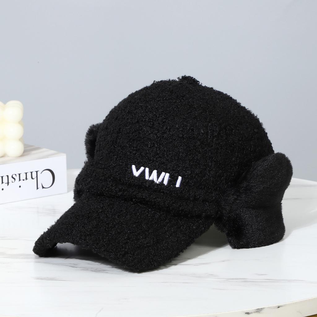 Autumn and winter new thickened lamb wool baseball cap children cold warm can tie ponytail cap tide