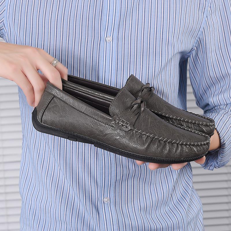 Fashion Classic Men's Italian Loafers Fashion Moccasins Slip on Breathable Footwear Male Driving Soft Shoes Leisure Walk Non-Slip Flats