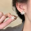 Einfache Irisblumen Ohrstecker in Silberfarbe für Damen Vintage Elegante Unregelmäßige Metallohrringe Hochzeitsfeier Modeschmuck