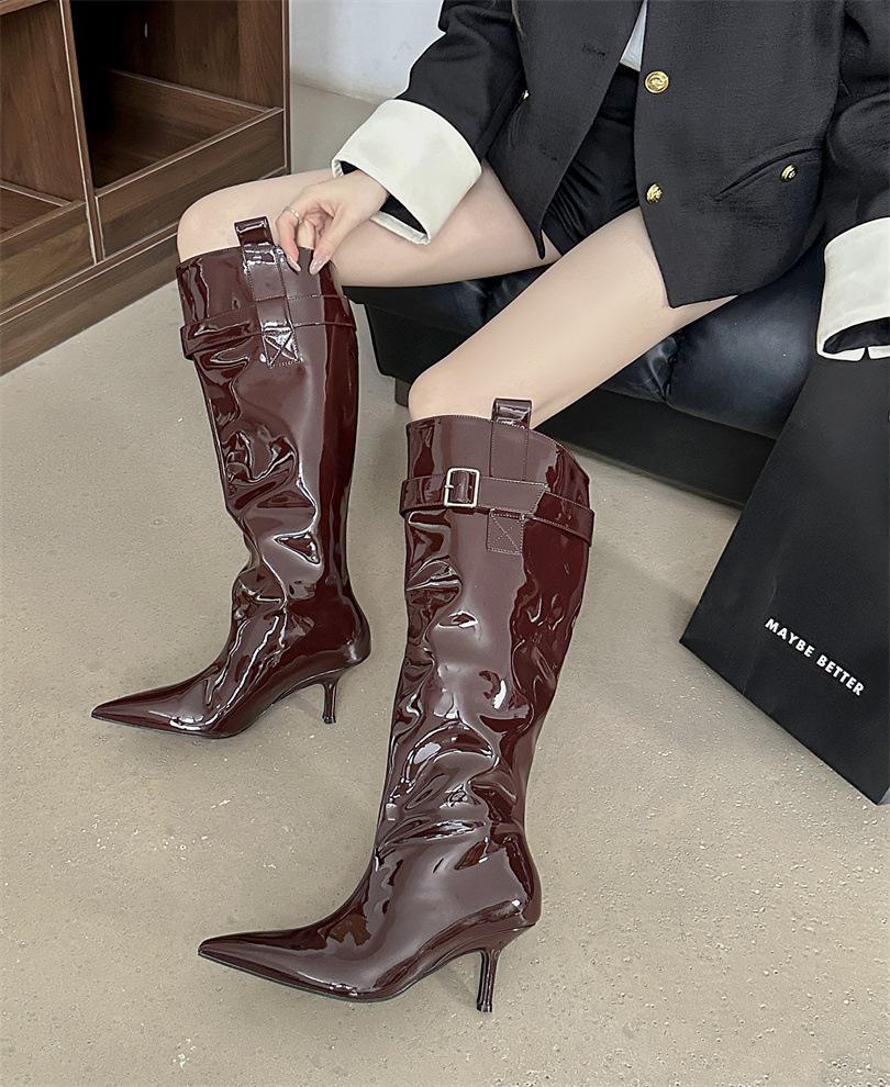 

Два носят европейский и американский стиль нишевые остроносые лакированные глянцевые ремни с пряжкой высокие сапоги до колена тонкие сапоги модные сапоги 39 красный