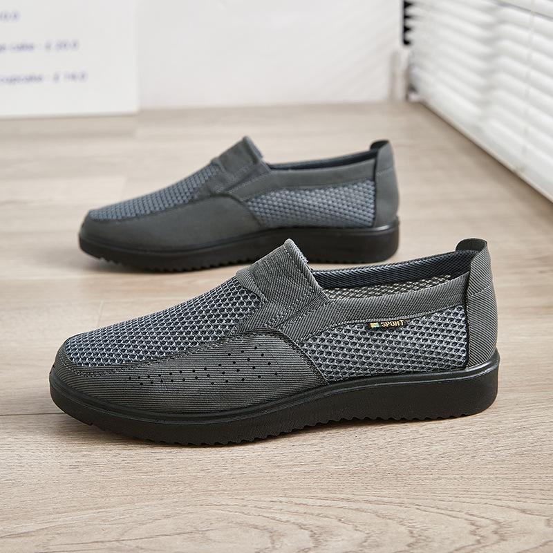 Men's Net Shoes Middle-aged and Elderly Breathable and Odor-resistant One-step Men's Shoes Casual