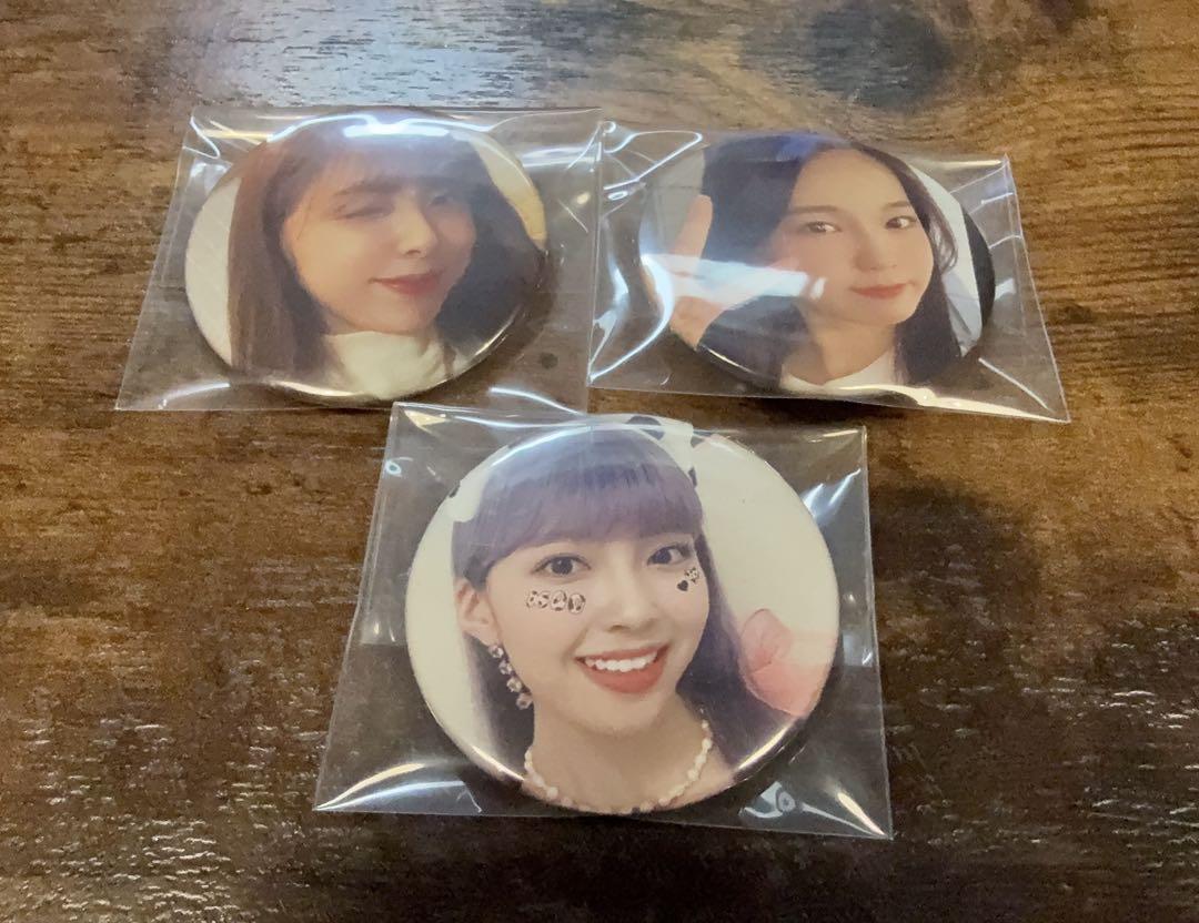 

[Б/У] NiziU Mii Himayuka Ayaka Can Badge ive Акриловая подставка LEESEO