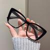 Trendy Large Frame Cat Eye Sunglasses for Women Men Retro Square Sun Glasses UV400 Protection Goggle Fashion Eyewear Shades