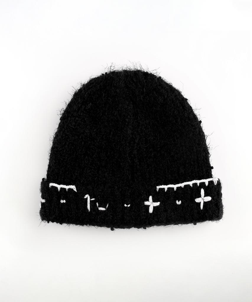 RUBATI Floral Hand-Stitched Beanie_Black