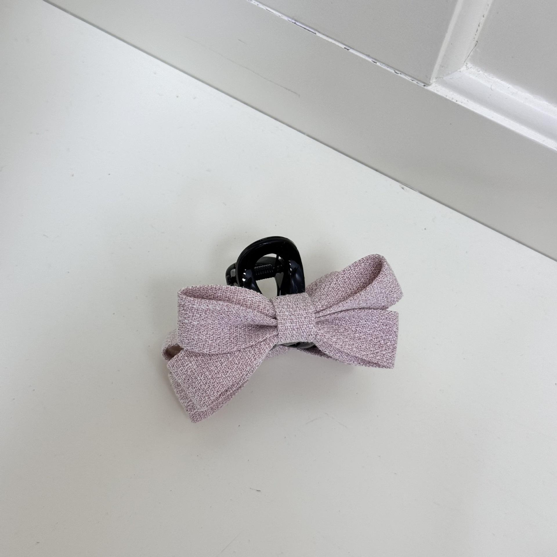 

Hair clip accessories for girl women pin korean claw bow popular new in kpop sweets Kawaii Cute leading fashion trendy Crab