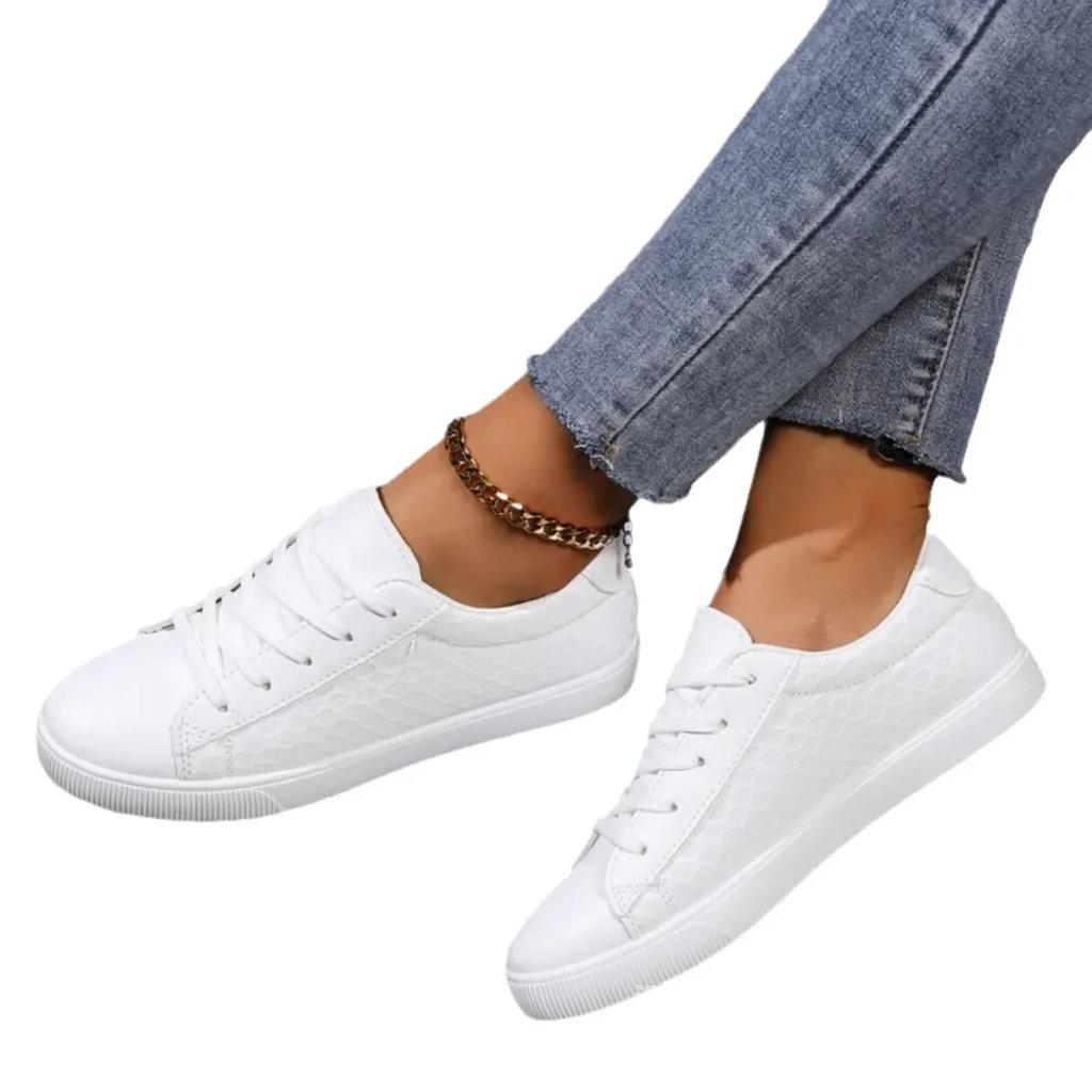 Little White Shoes for Women  New Spring Version Lace-up Casual Shos Ladies Comfort Non-slip Flats Woman Sneakers